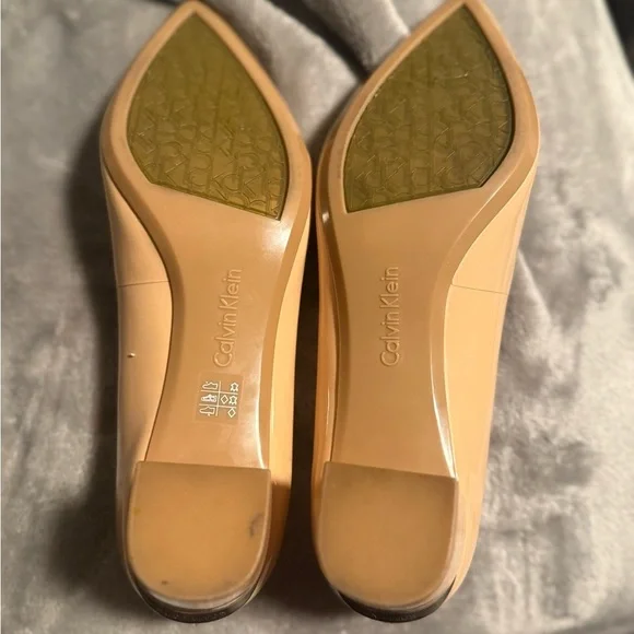CALVIN KLEIN Women's Beige Heels - Picture 4 of 8